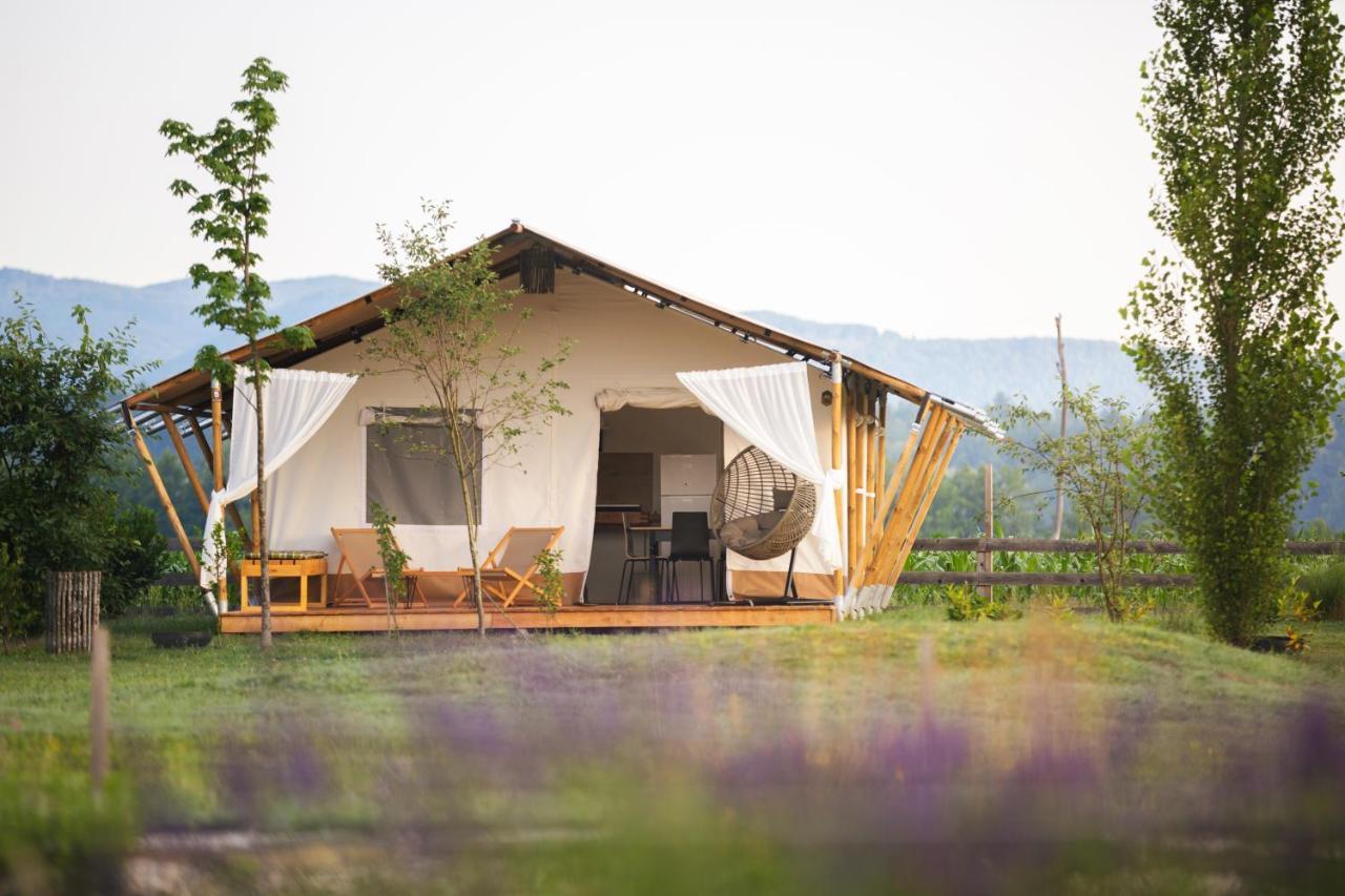 Glamping Kolpa Resort Gradac ภายนอก รูปภาพ