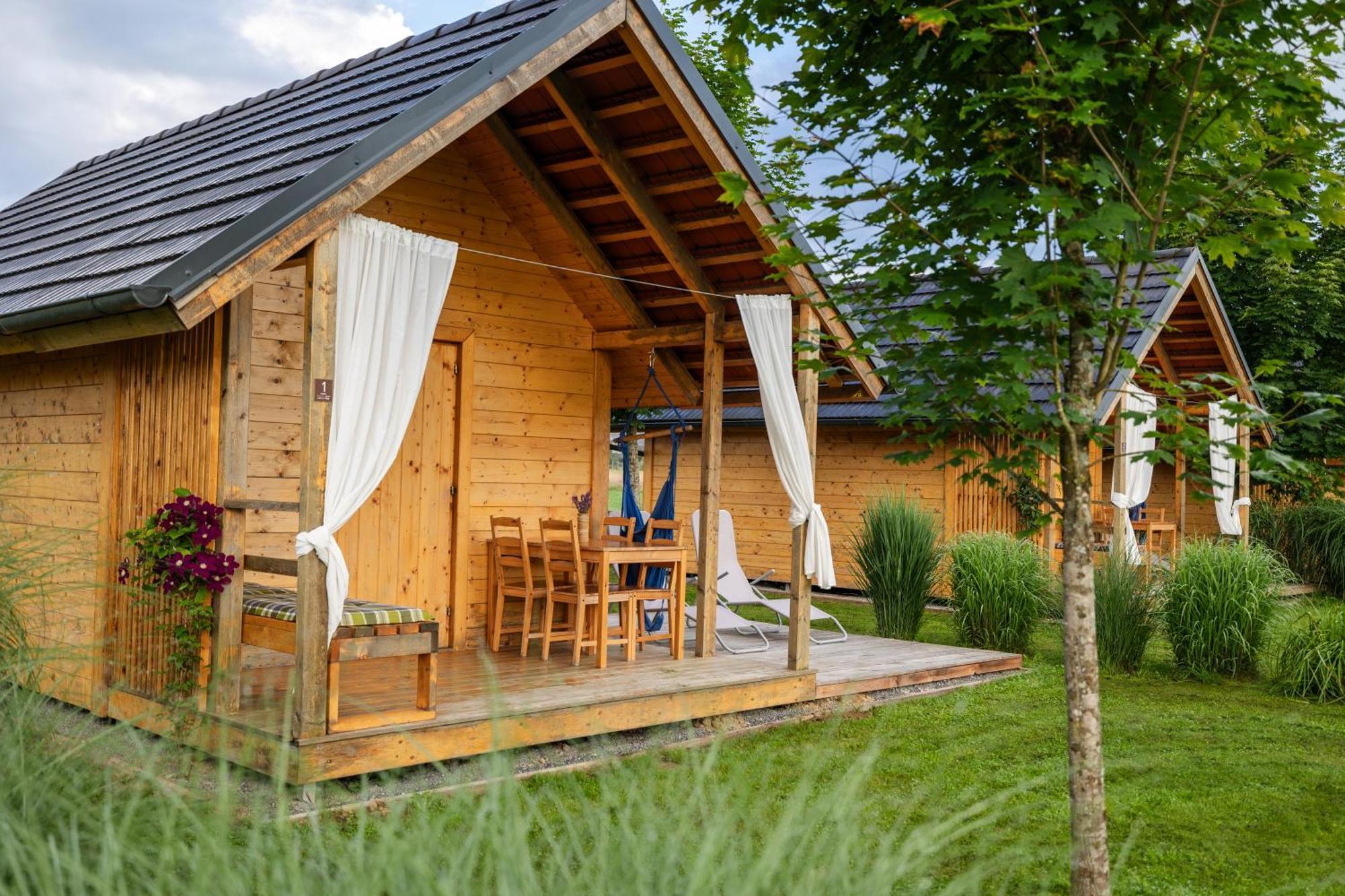 Glamping Kolpa Resort Gradac ภายนอก รูปภาพ