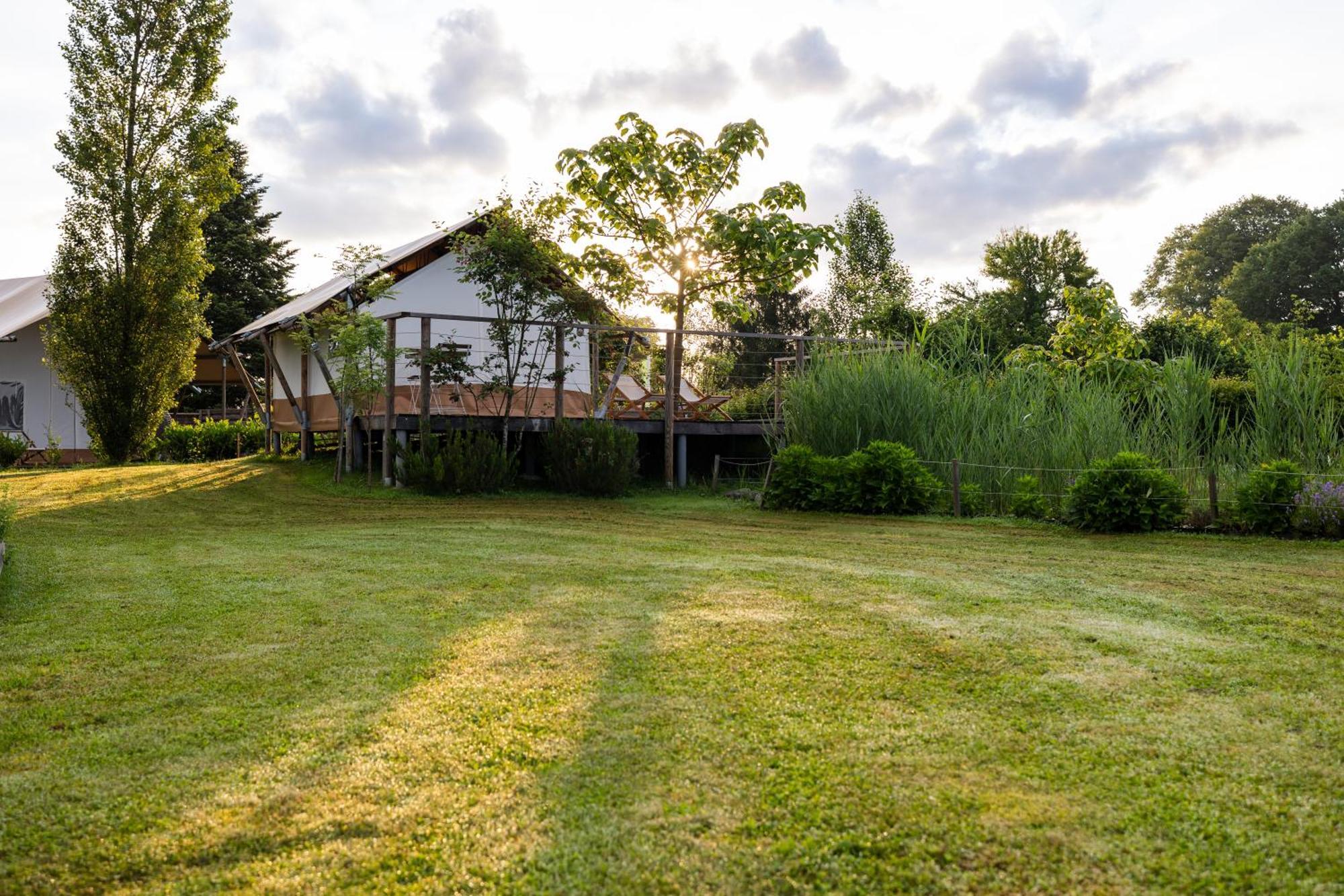 Glamping Kolpa Resort Gradac ภายนอก รูปภาพ