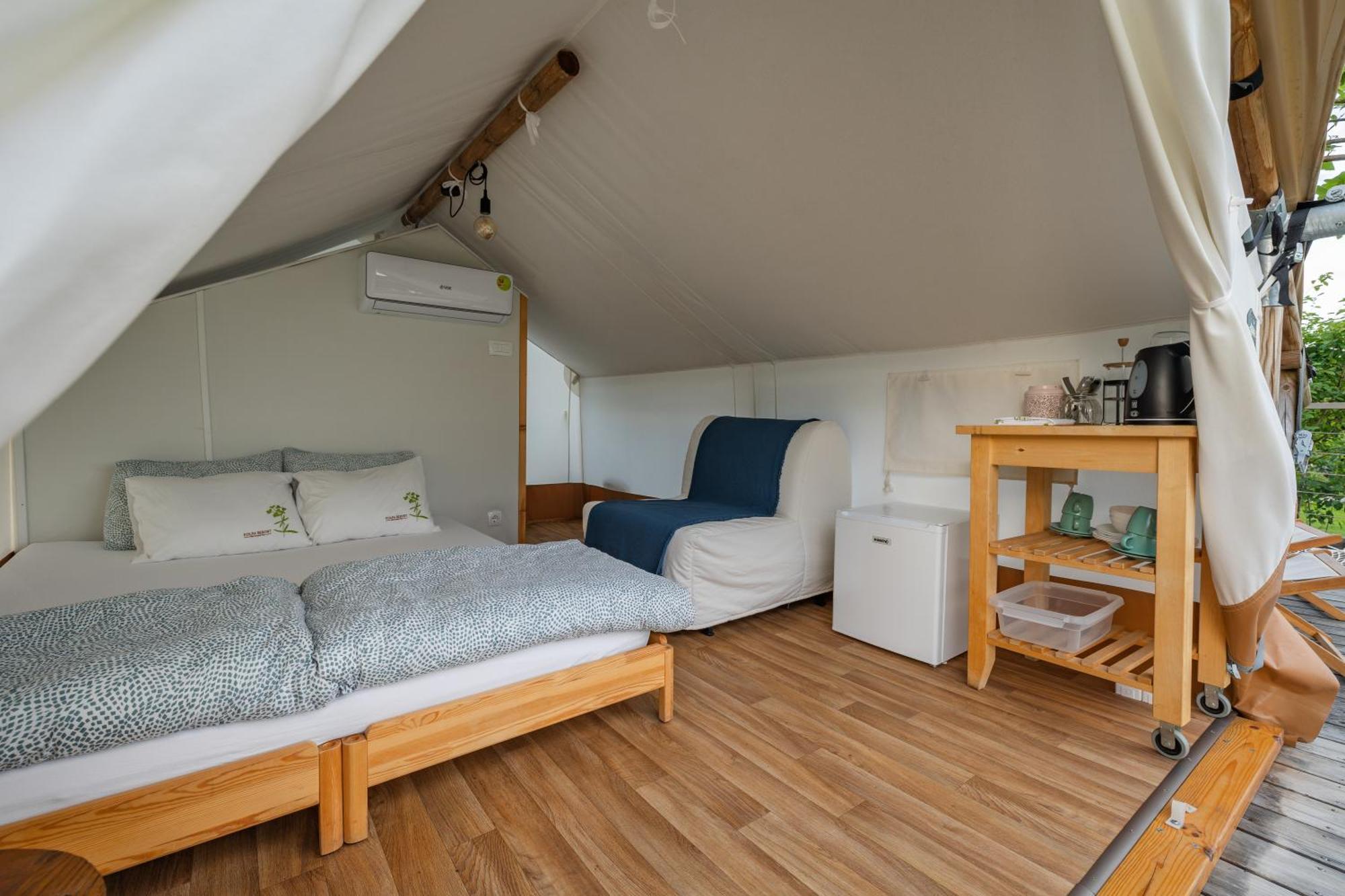 Glamping Kolpa Resort Gradac ภายนอก รูปภาพ