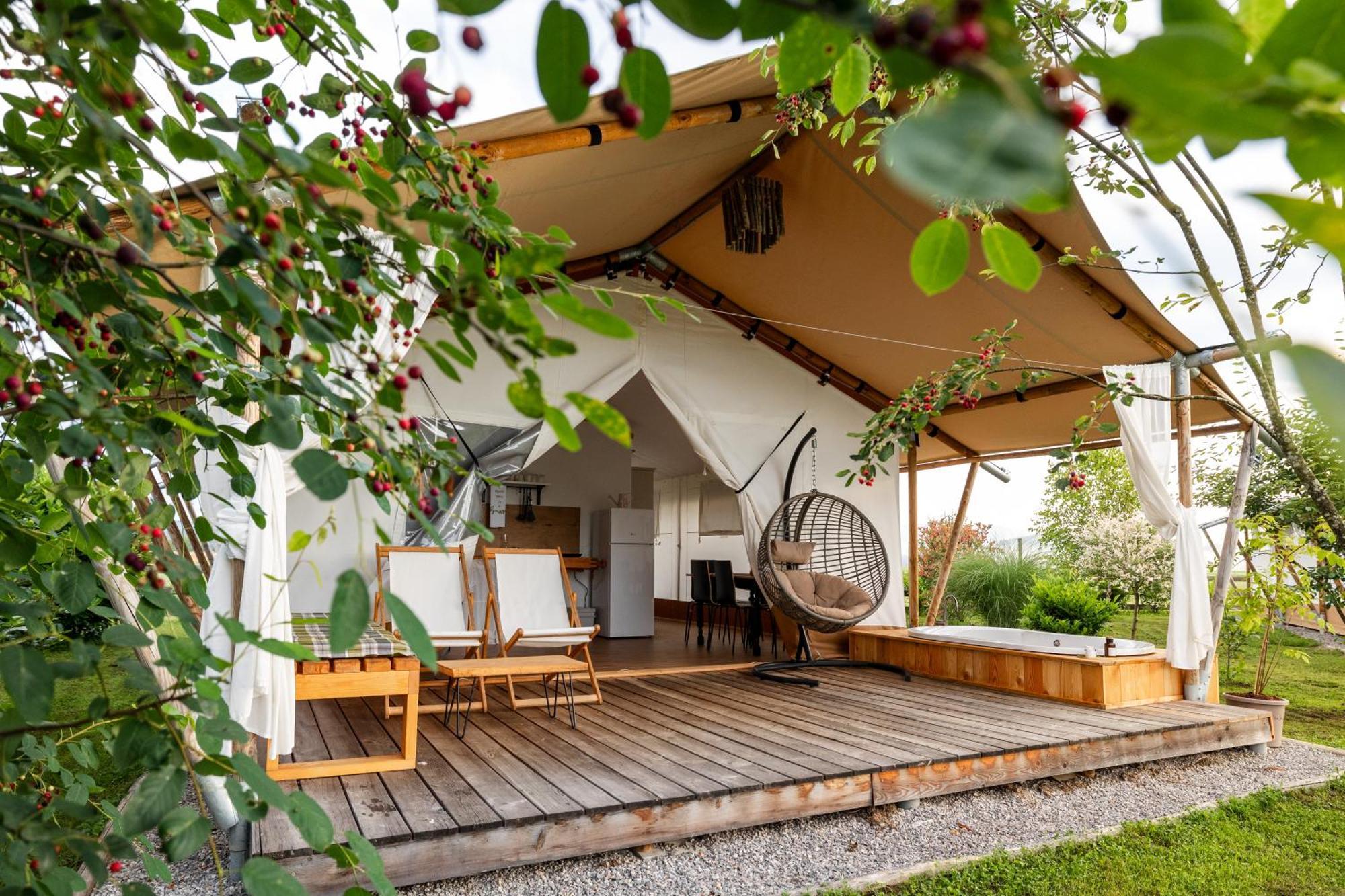 Glamping Kolpa Resort Gradac ภายนอก รูปภาพ